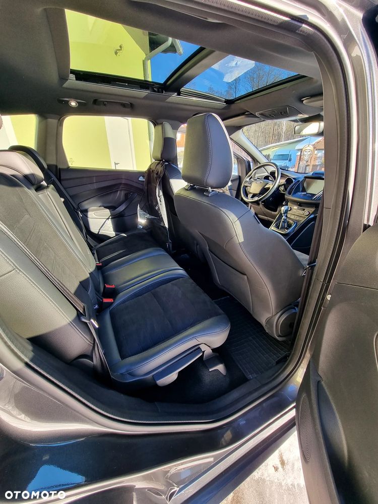 Ford Kuga 2.0 TDCi FWD ST-Line - 6