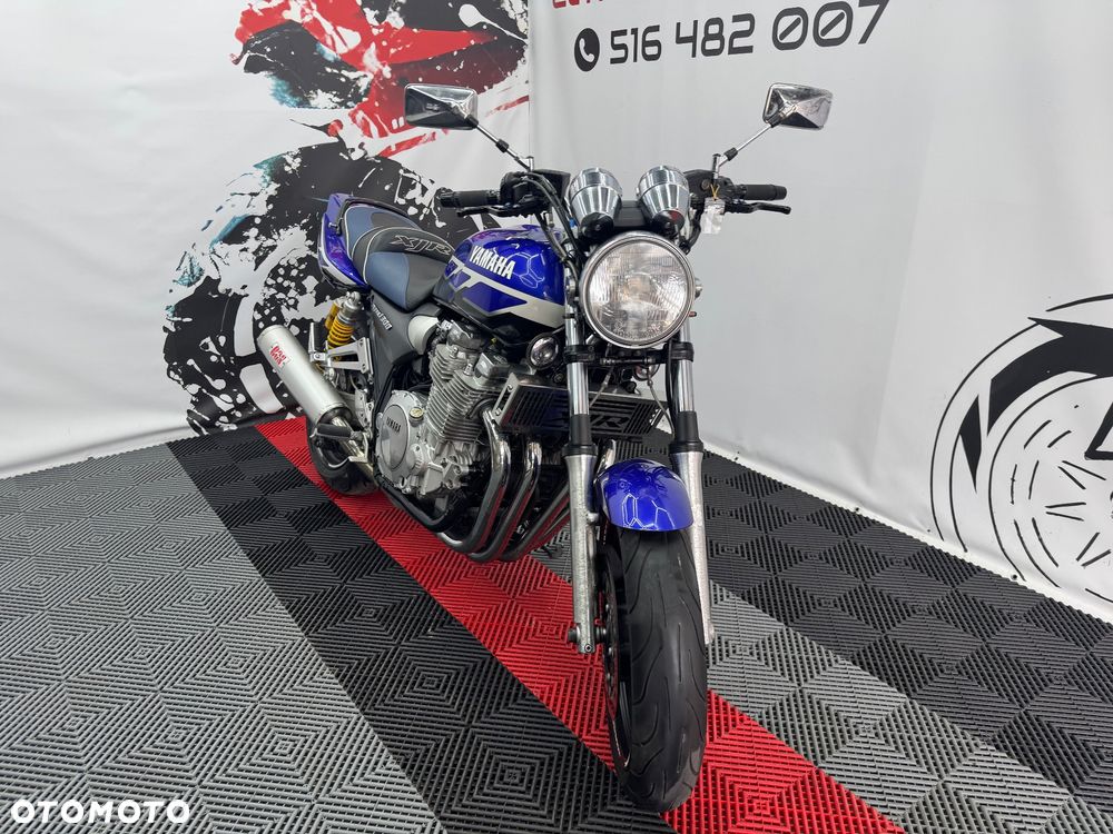 Yamaha XJR - 39