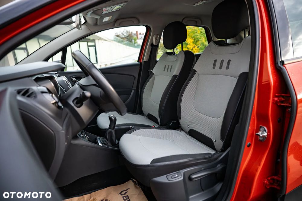 Renault Captur - 12