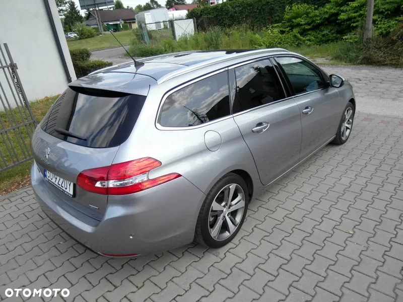 Peugeot 308 BlueHDi FAP 150 Stop&Start Automatik Allure - 8