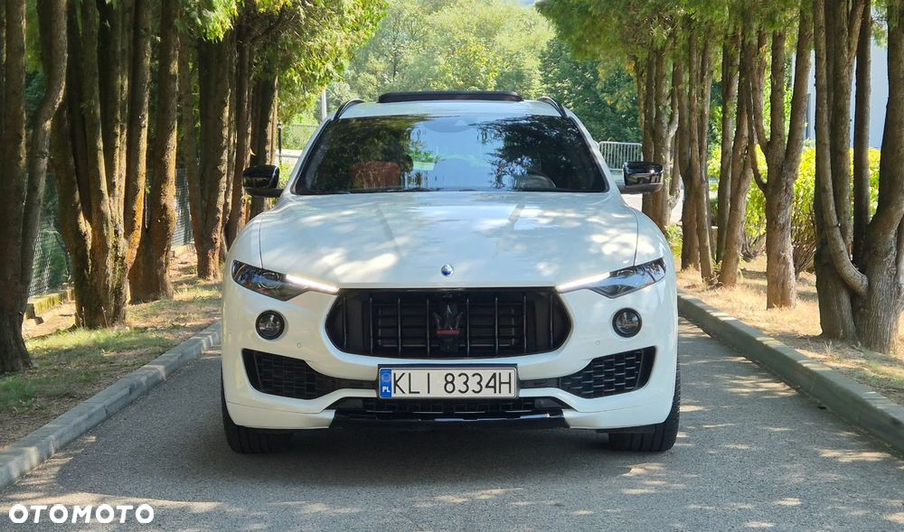 Maserati Levante S Q4 - 3