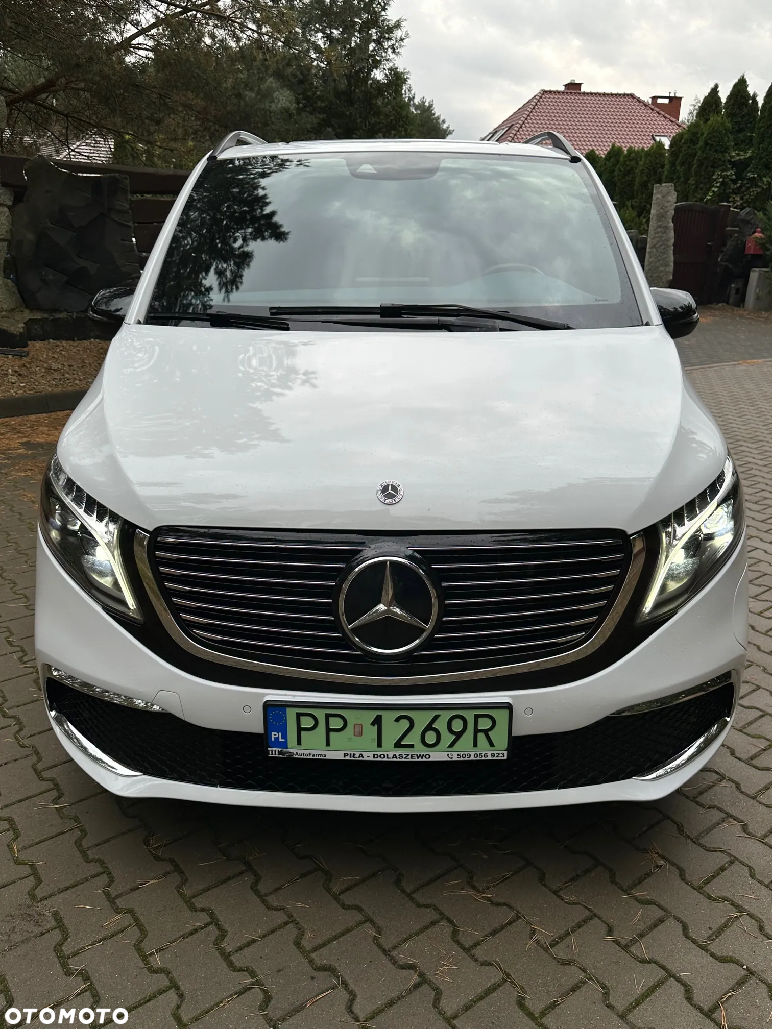 Mercedes-Benz EQV 300 lang - 18