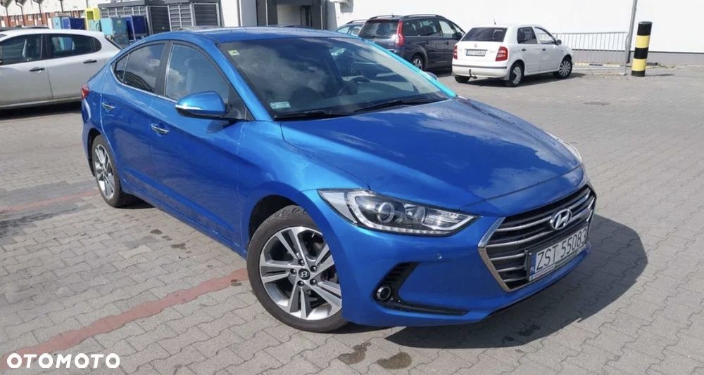 Hyundai Elantra 1.6 Style - 1