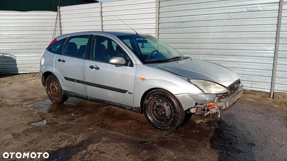 Tylko Części Ford Focus MK1 1.8 tddi C9DC 90KM 66kW hb 5d 98r-01r Lakier o8 - 2