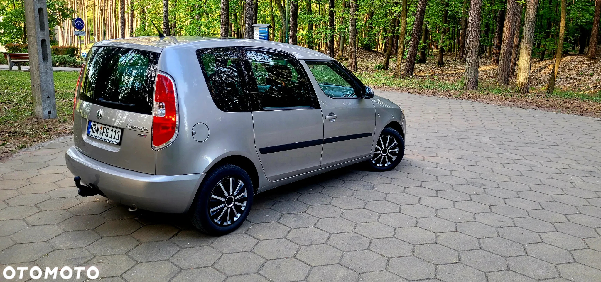 Skoda Roomster 1.4 TDI Comfort PLUS EDITION - 4