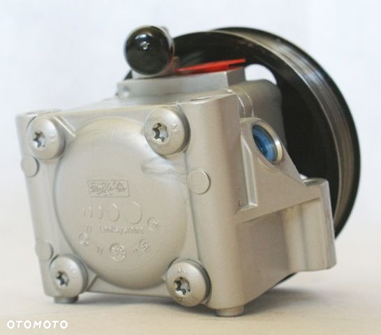 POMPA WSPOMAGANIA FORD FOCUS MK2 C MAX 1.4 1.6 ZF - 3