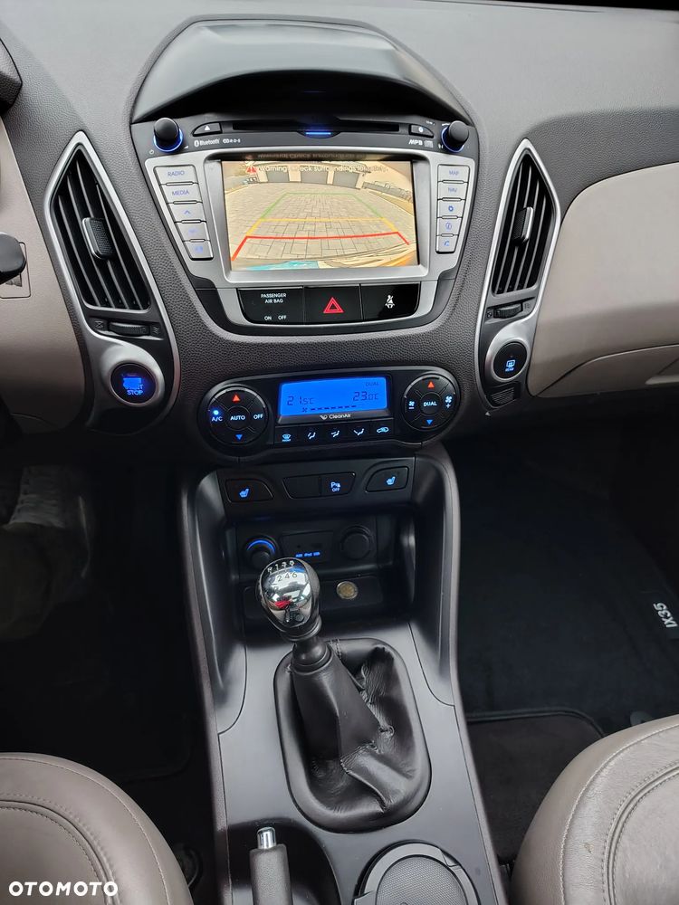 Hyundai ix35 2.0 CRDi 4WD Premium - 18