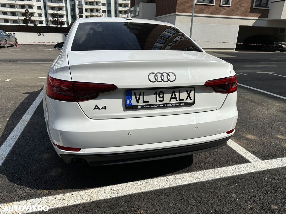 Audi A4 2.0 TDI S tronic Design - 6