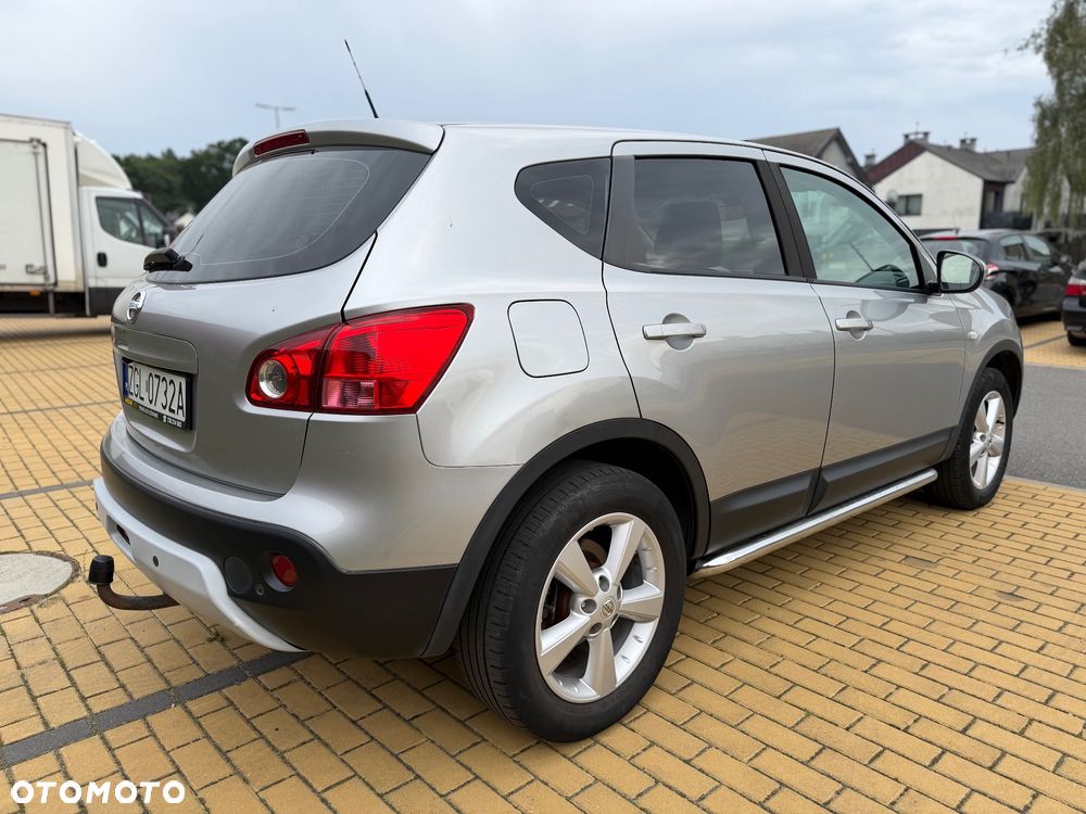 Nissan Qashqai 2.0 4 x 4 tekna - 6