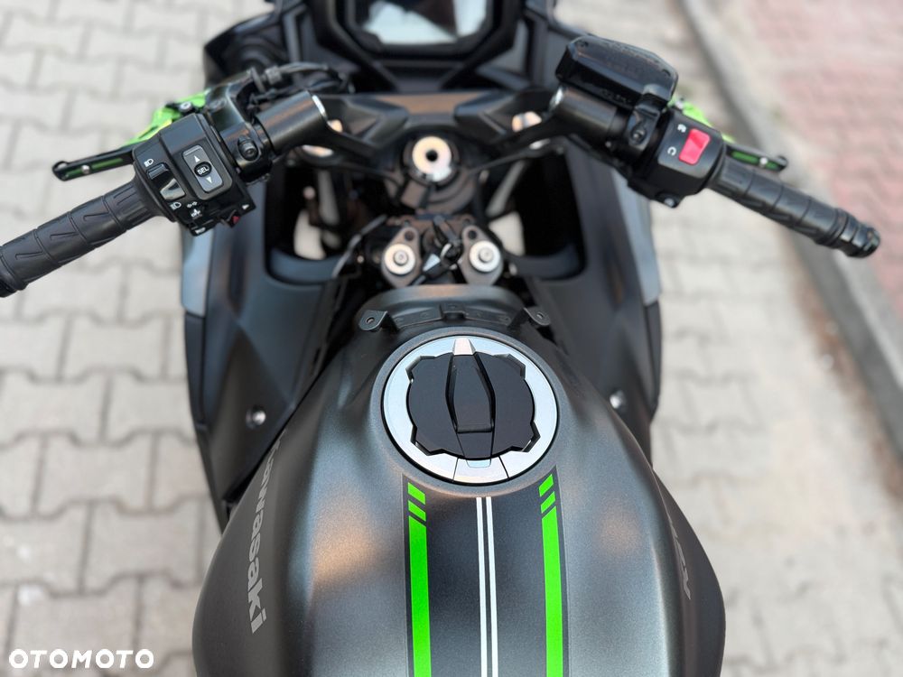 Kawasaki Ninja - 31