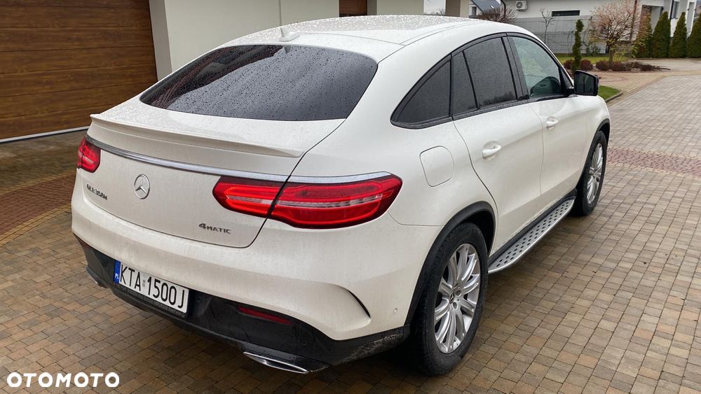 Mercedes-Benz GLE - 34