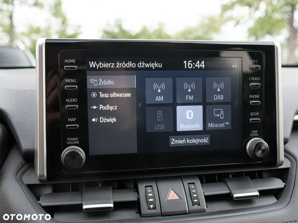 Toyota RAV4 - 21