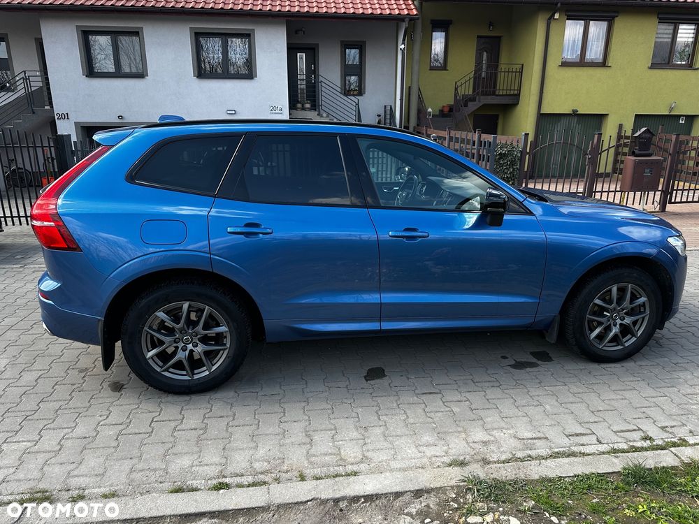 Volvo XC 60 B4 D R-Design - 2