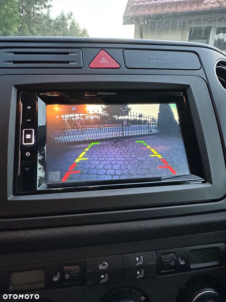 Volkswagen Golf V 2.0 TDI Comfortline - 13