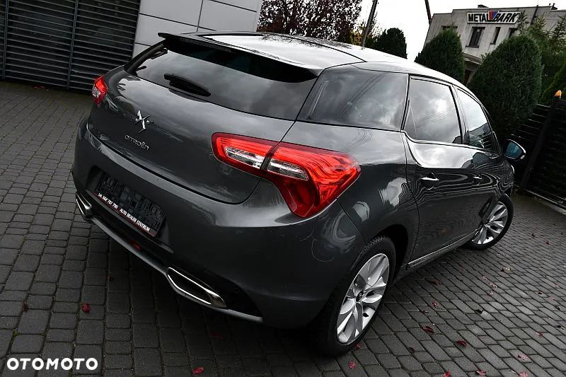 Citroën DS5 ver-2-0-hybrid4-sportchic - 4