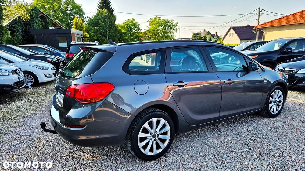 Opel Astra 1.4 T Cosmo S&S - 10
