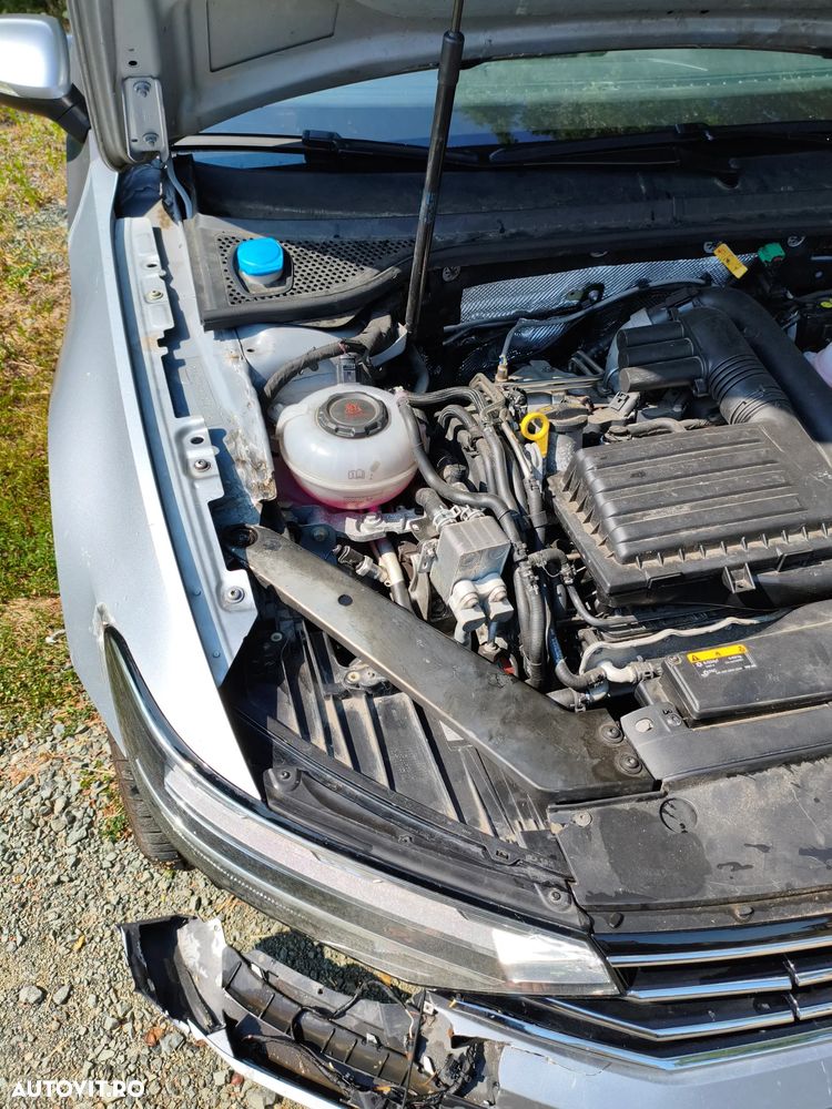 Volkswagen Passat - 8