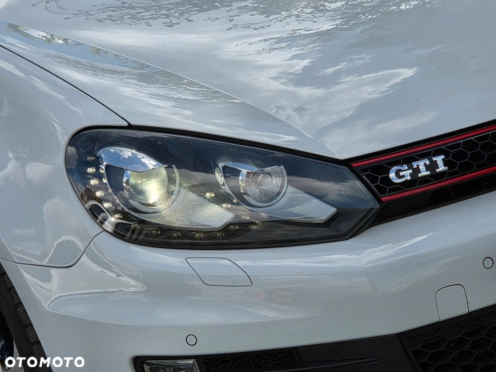 Volkswagen Golf 2.0 GTI - 37