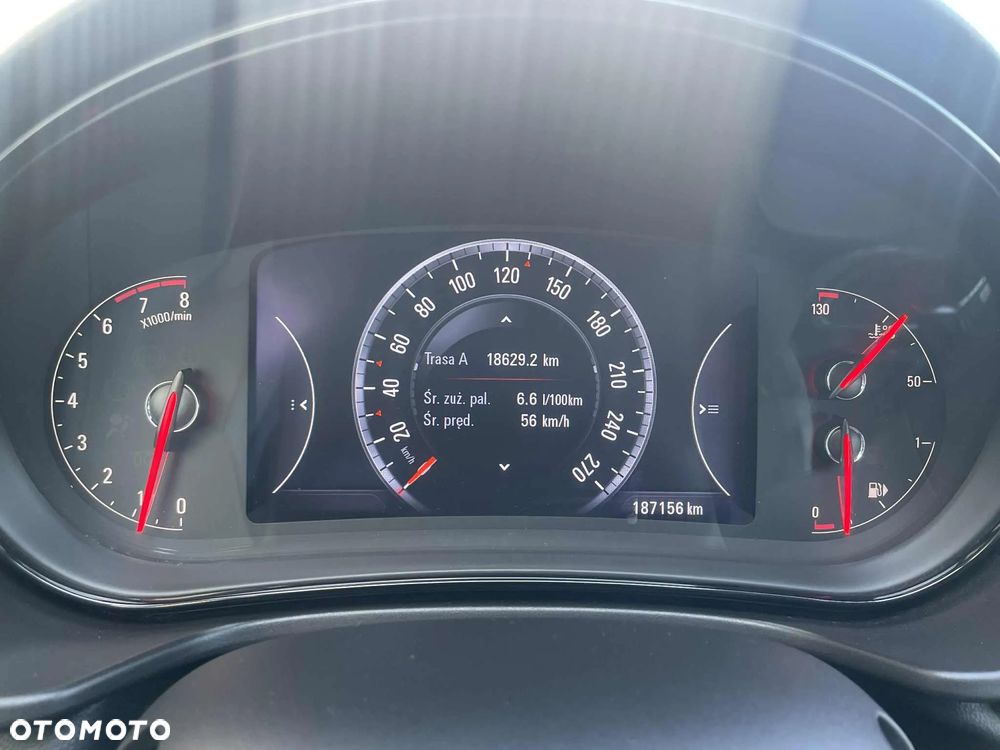 Opel Insignia 1.4 T Cosmo S&S - 17