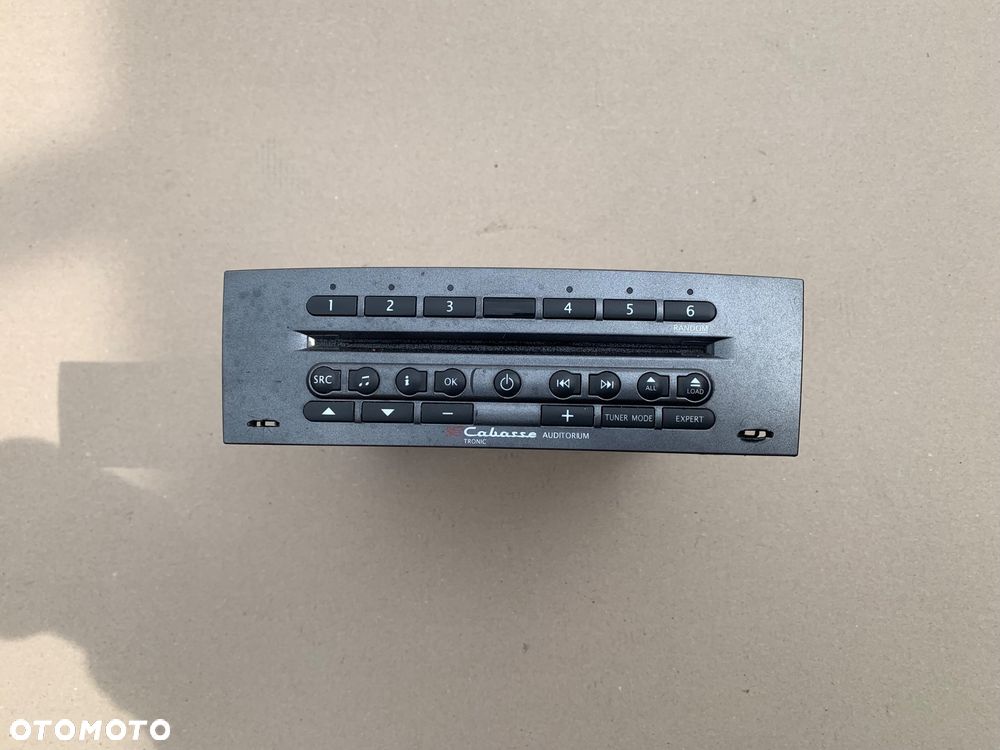 8200300862 radio fabryczne cabasse renault scenic II 2 - 1