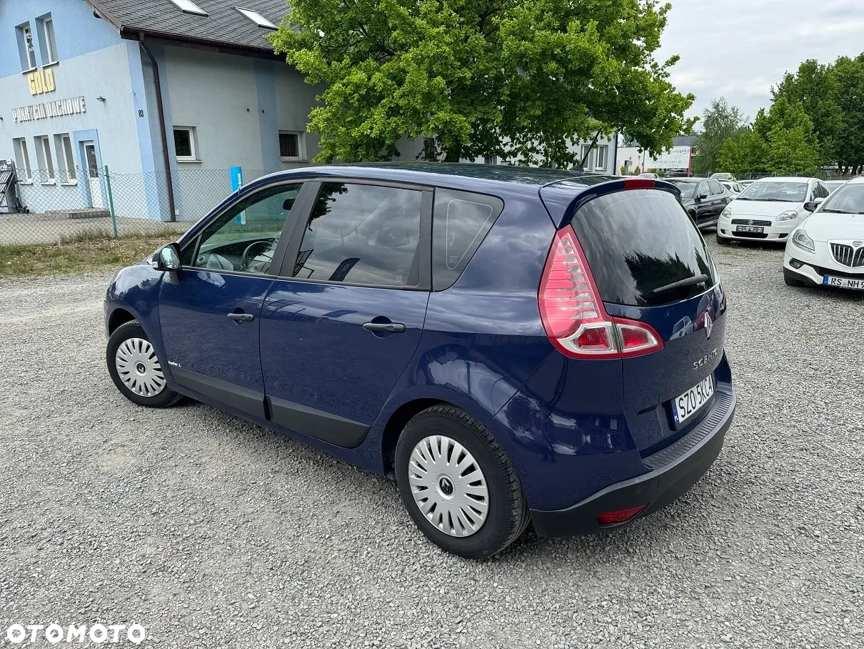 Renault Scenic - 5