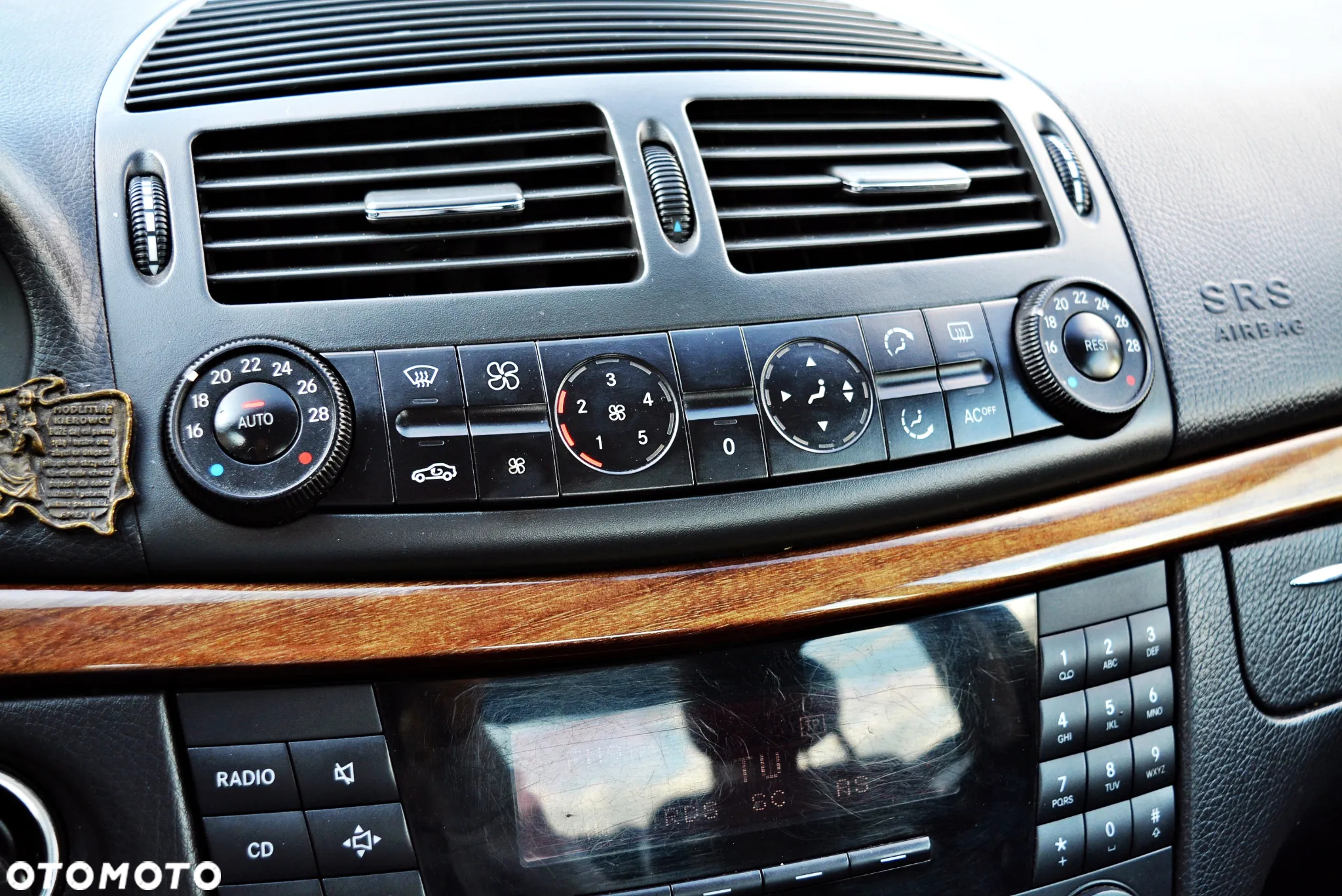 Mercedes-Benz Klasa E 200 CDI Classic - 20
