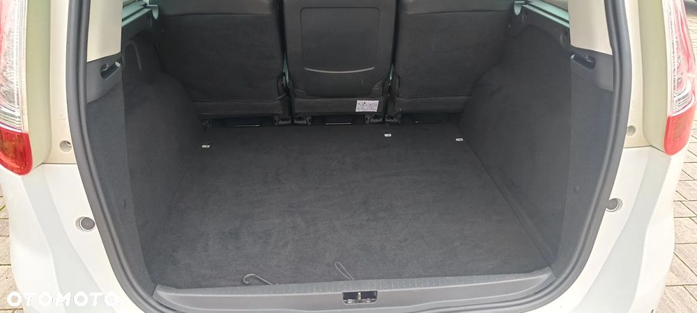 Renault Grand Scenic Energy dCi 130 Start & Stop Euro 6 Bose Edition - 22