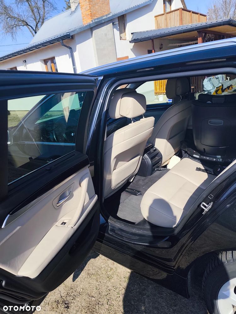 BMW Seria 5 520d - 19