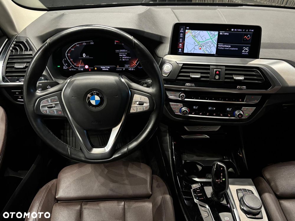 BMW X3 xDrive20d mHEV - 9