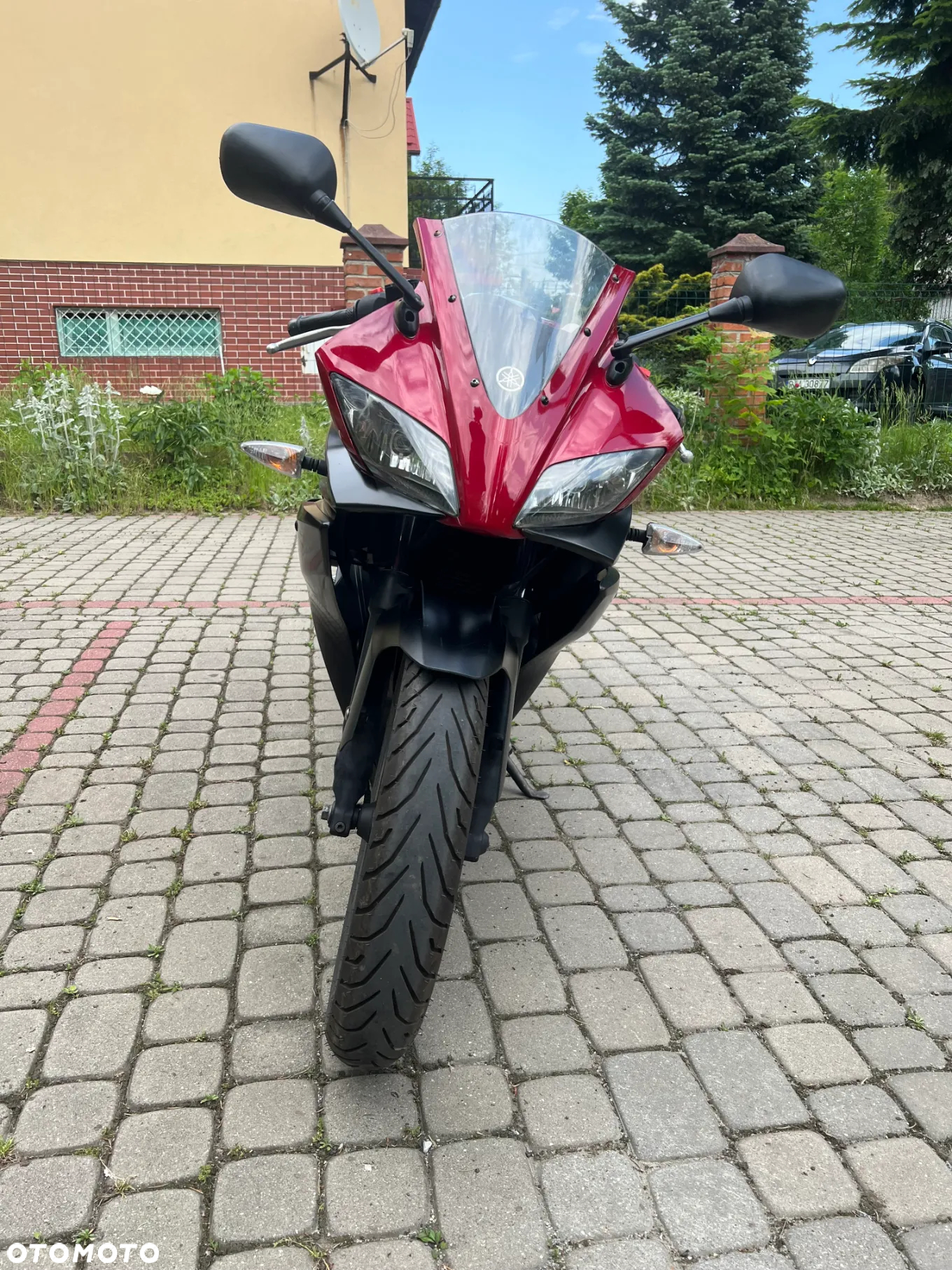 Yamaha YZF - 3