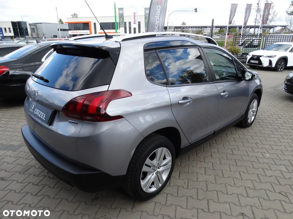 Peugeot 2008 PureTech 82 Style - 24