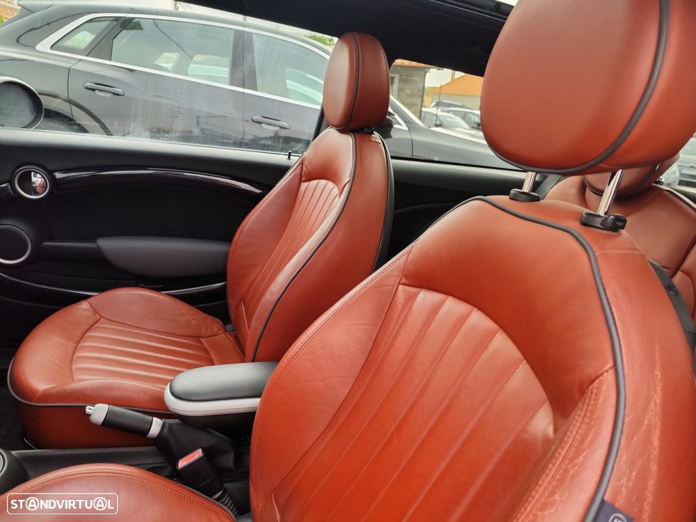 MINI 3 Portas John Cooper Works - 14