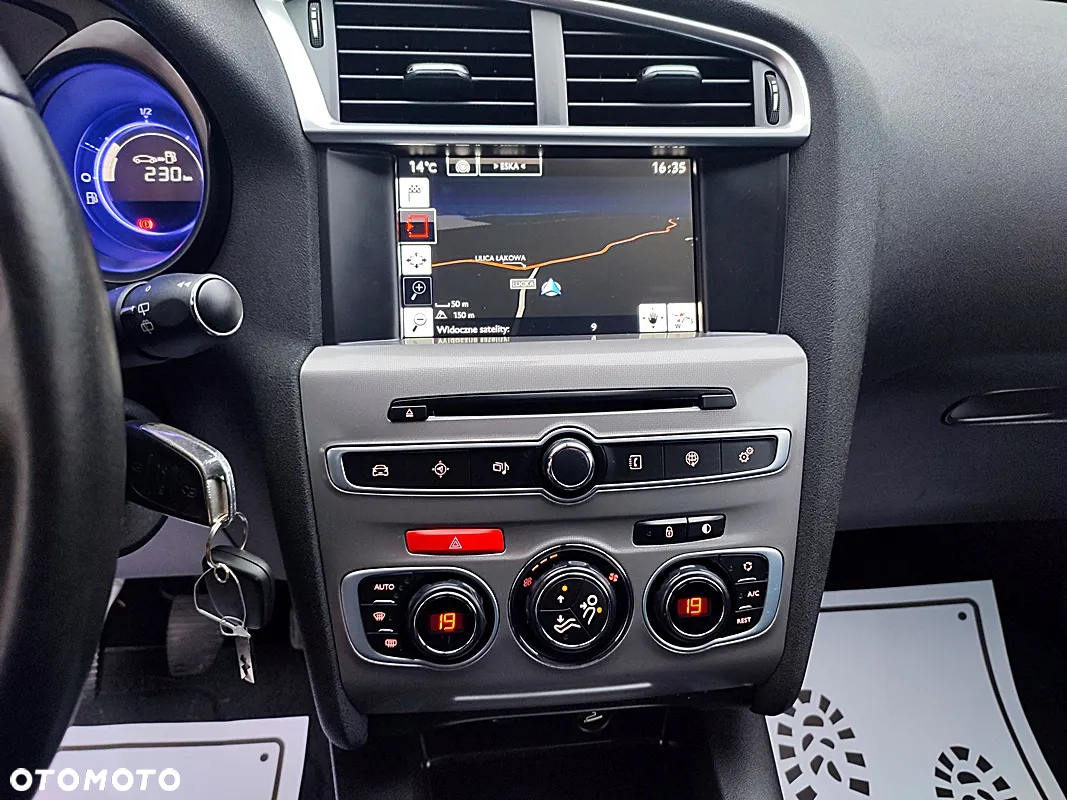 Citroën C4 1.2 PureTech Business Edition S&S - 14