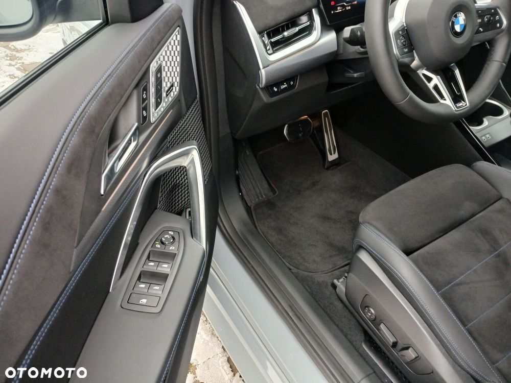 BMW X2 - 10