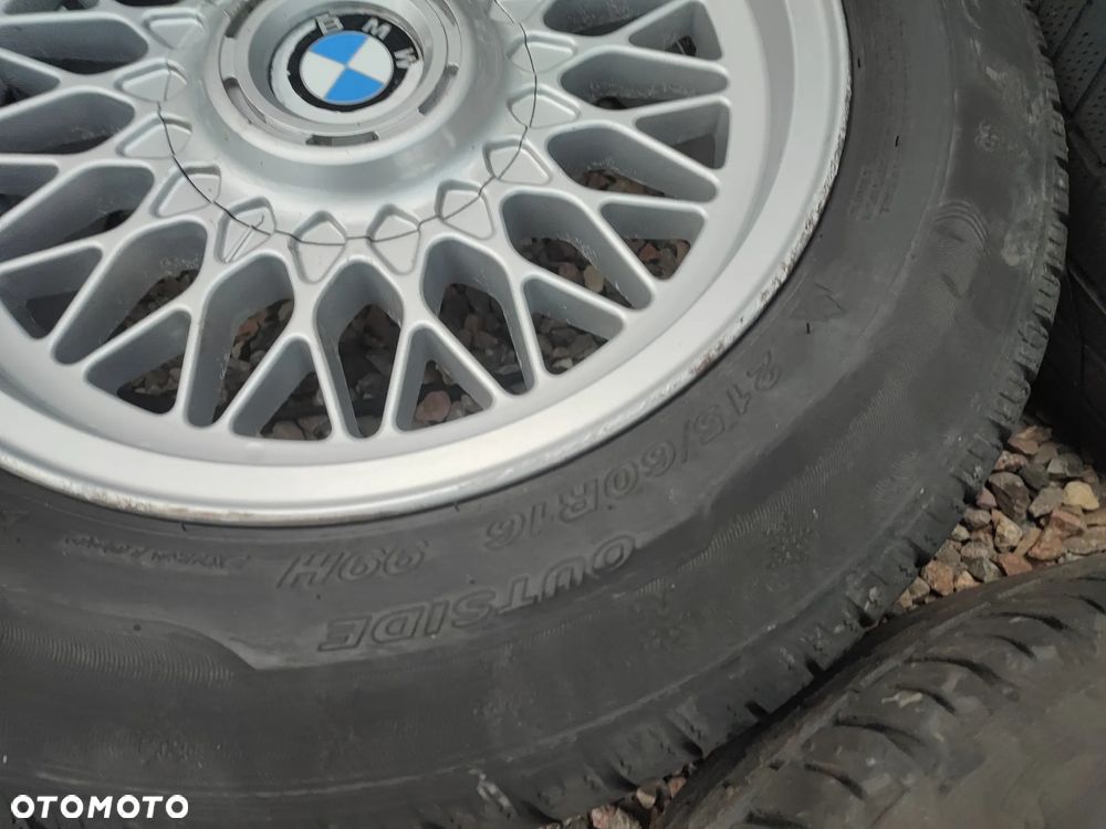 BMW  E39 / E46 / E38 / E36 / E34 / E32 / E60 / ITP. ORYGINALNY KOMPLET FELG STYLING 5 ( 4 SZTUKI + 1 ZAPASÓWKA ) + DEKIELKI W ROZMIARZE 16 CALI 7J ET20 O NR. 36 11 1 092 336 OEM W DOBRYM STANIE + OPONY GRATIS POD PROJEKT / M5 / RARYTAS - 24