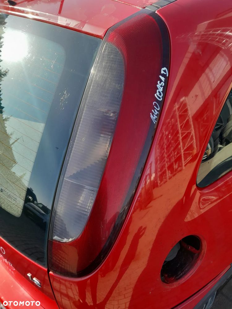 OPEL CORSA C LIFT LAMPA PRAWA TYLNA PRAWY TYŁ - 2