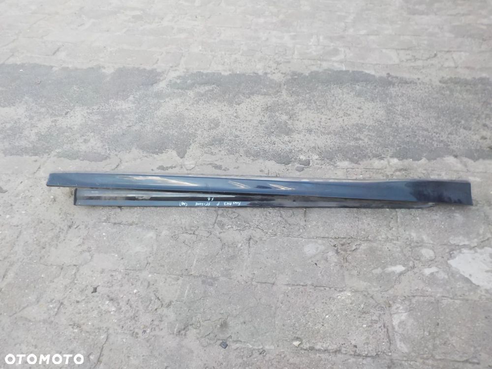 FORD FOCUS MK3 ST LISTWA NAKŁADKA PROGU PRAWA KOLOR FB - 1
