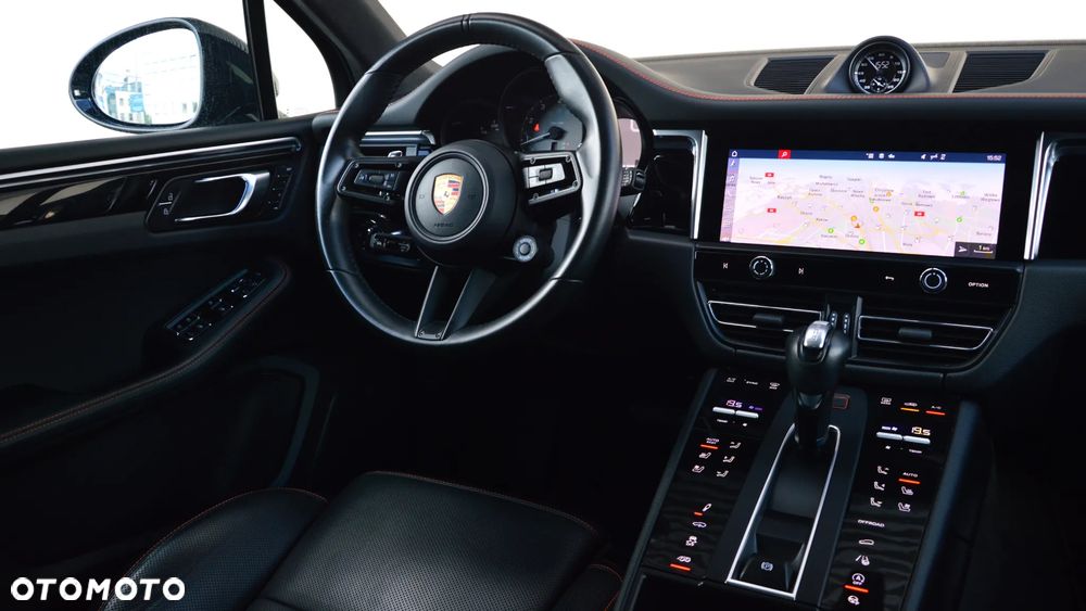 Porsche Macan S - 25