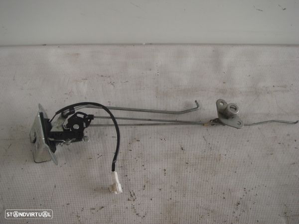 Fecho Da Tampa Da Mala Kia Rio Ii (Jb) - 1