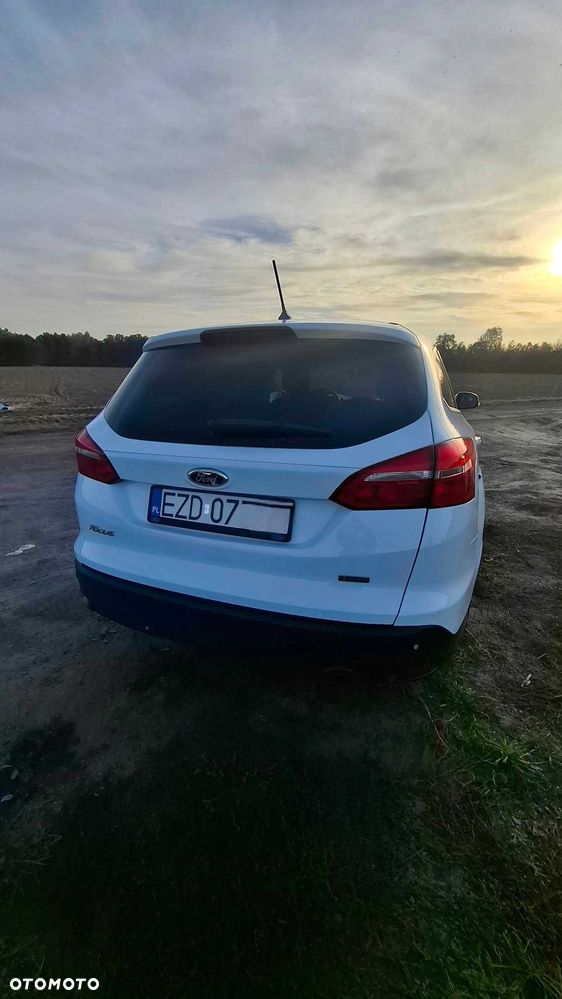 Ford Focus - 8