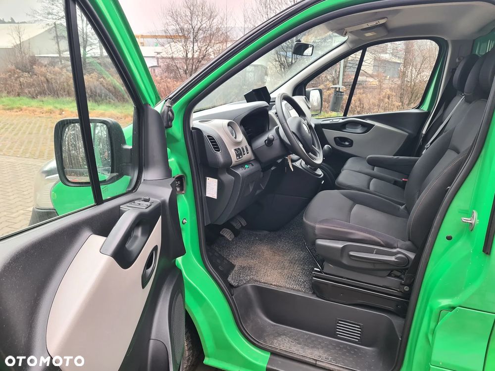 Renault TRAFIC - 20