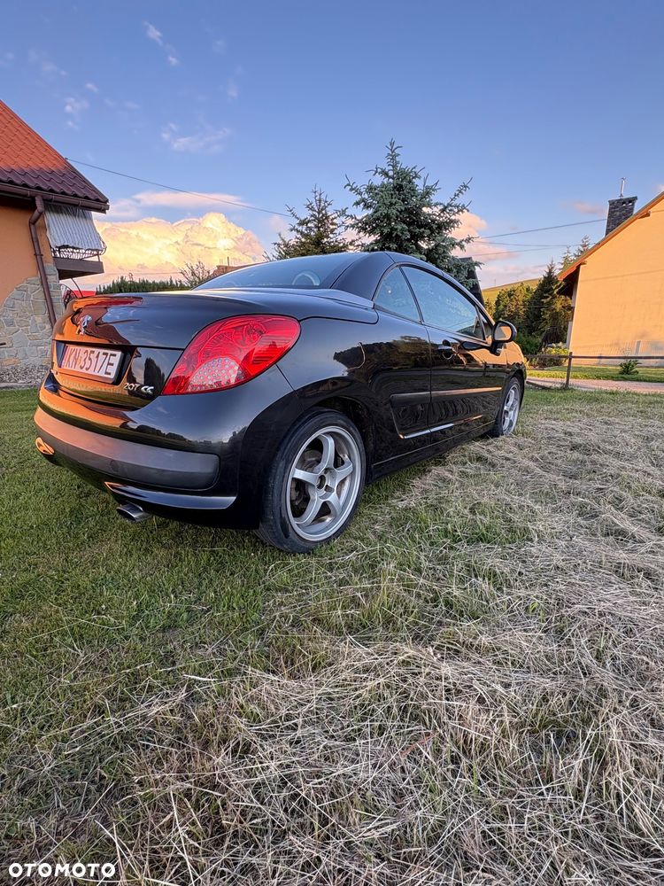 Peugeot 207 CC - 8