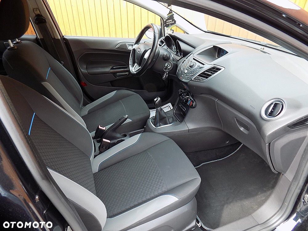 Ford Fiesta 1.0 Celebration - 8