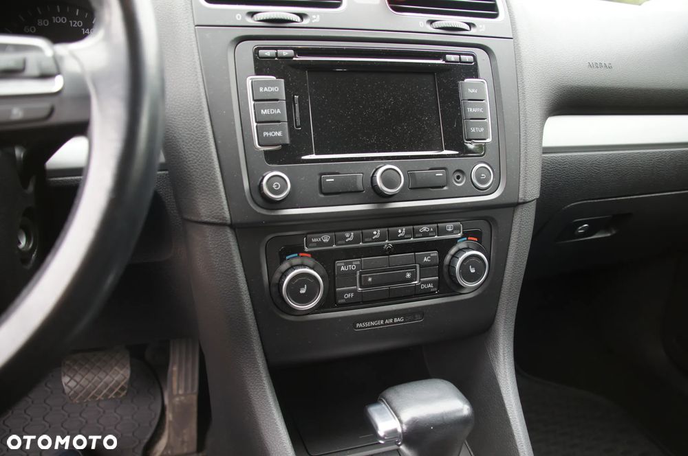 Volkswagen Golf Aktionsmodell 1.8 T DSG Highline - 27