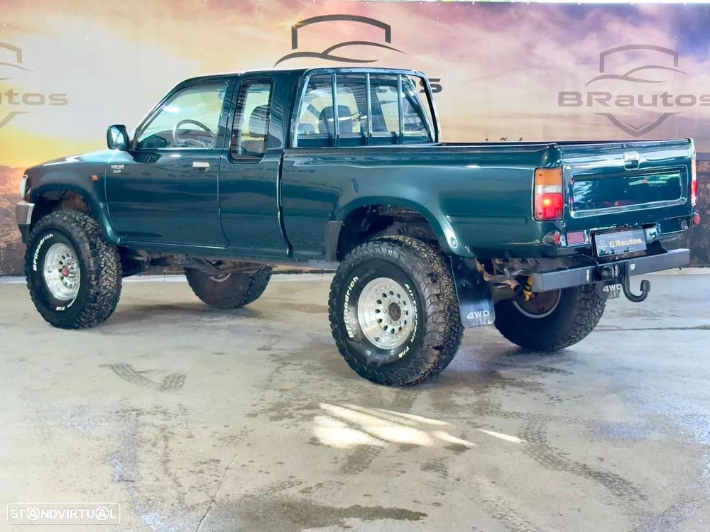 Toyota Hilux 2.4 D LN90L XCab - 7