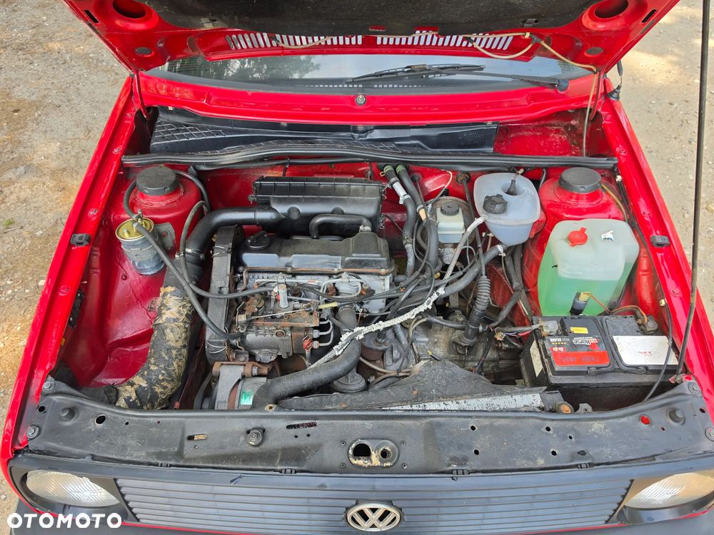Volkswagen Golf 1.6 (C) D - 5