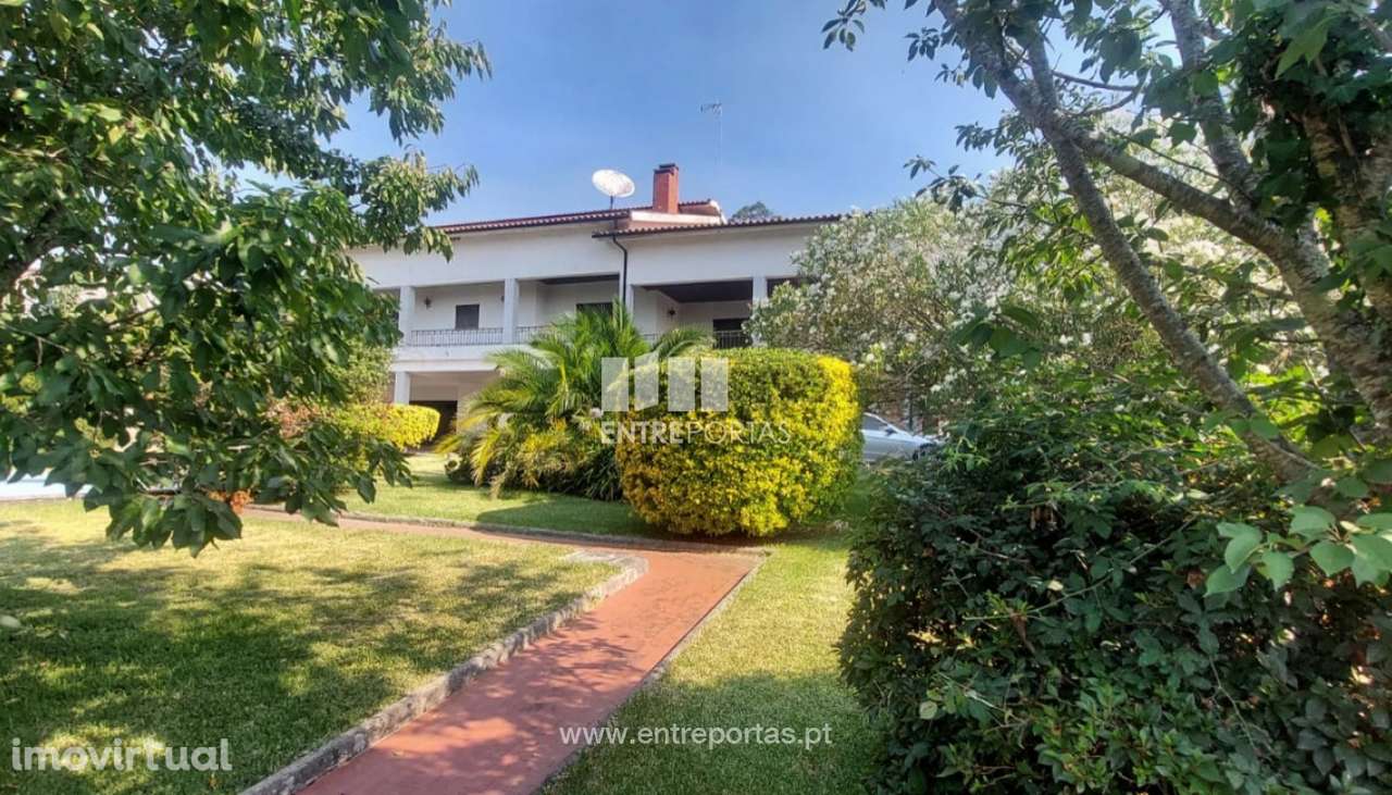 Venda de extraordinária moradia V8, Vila de Punhe, Viana do Castelo - Grande imagem: 3/35