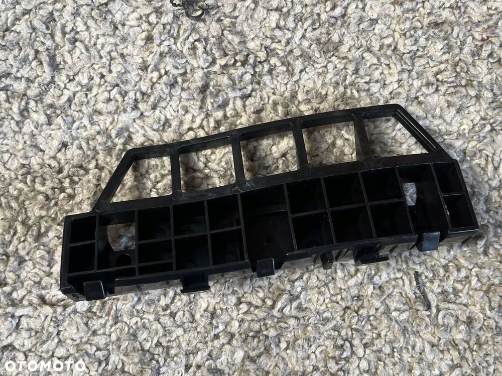 HYUNDAI IX20 ŚLIZG ZDERZAKA LEWY TYŁ 86615-1K000 - 2