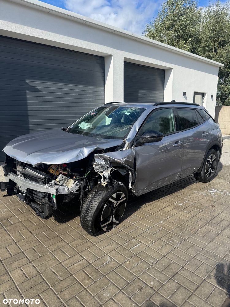 Peugeot 2008 PureTech 130 EAT8 Allure - 5