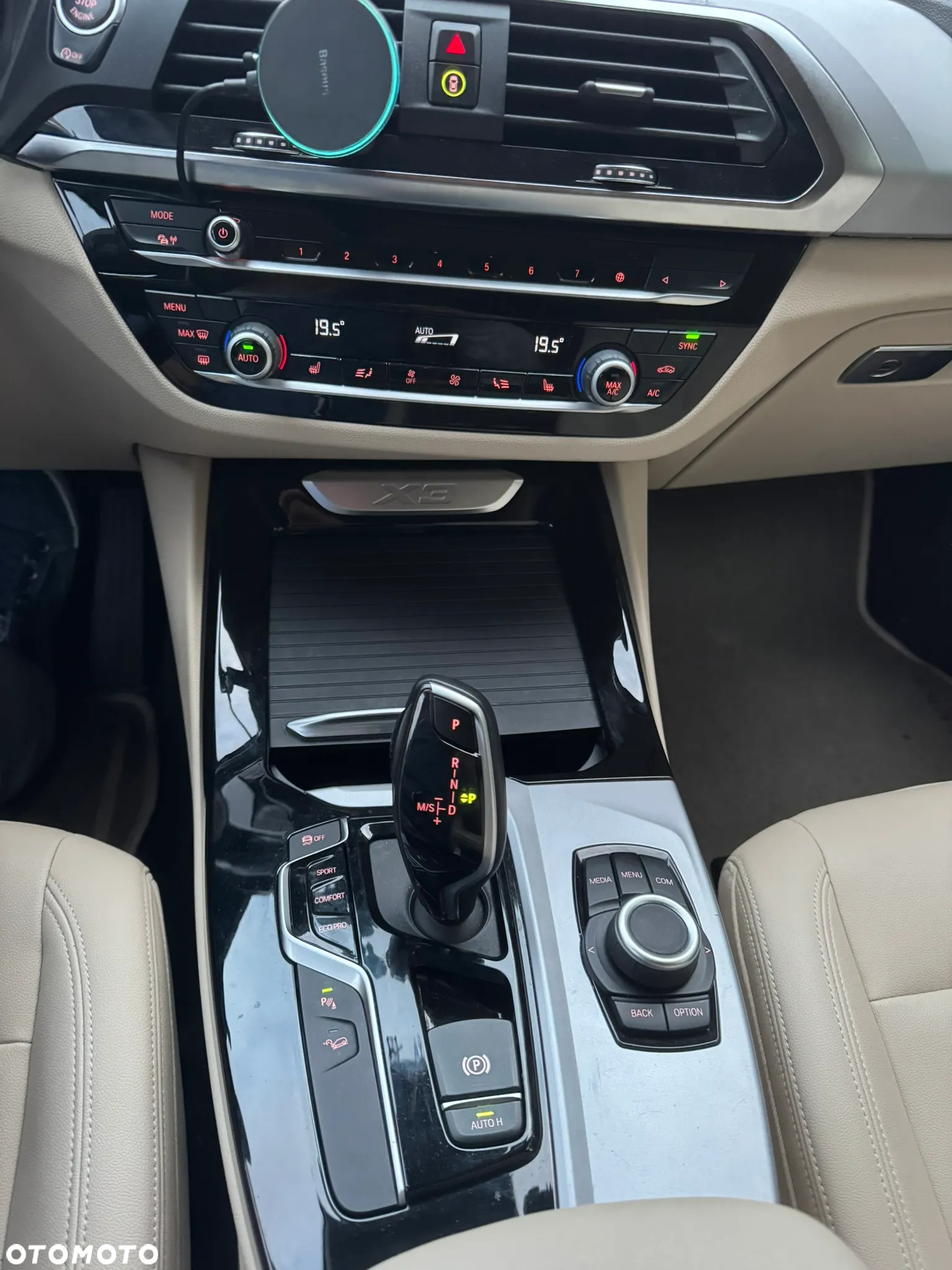 BMW X3 xDrive20i - 31